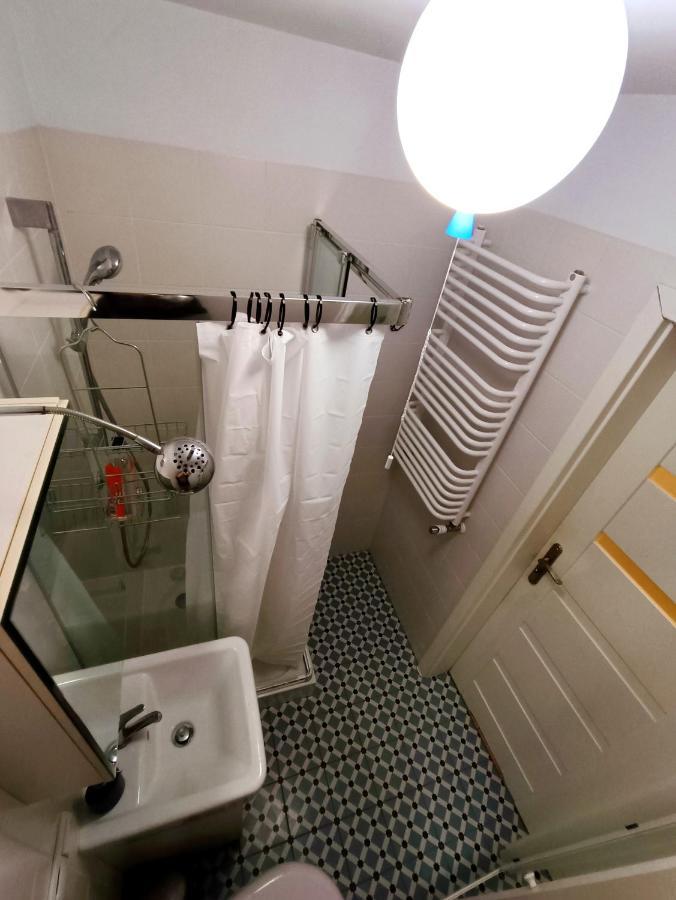 2rm - Spacious & Quiet - Center 15 Min - Metro 2 Min - By Globe Nests Apartment Warsaw