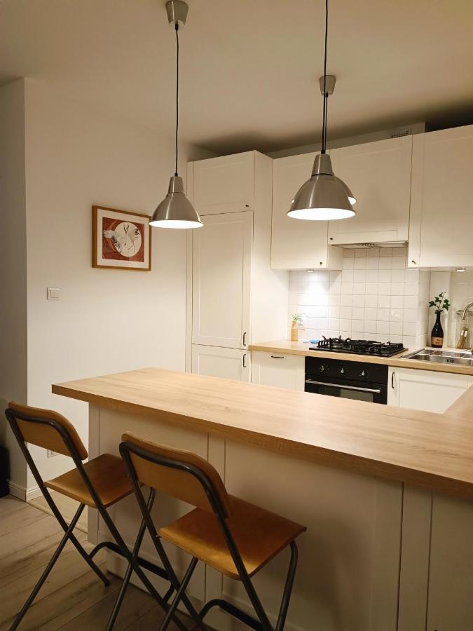 Apartment 2rm - Spacious & Quiet - Center 15 Min - Metro 2 Min - By Globe Nests Warsaw