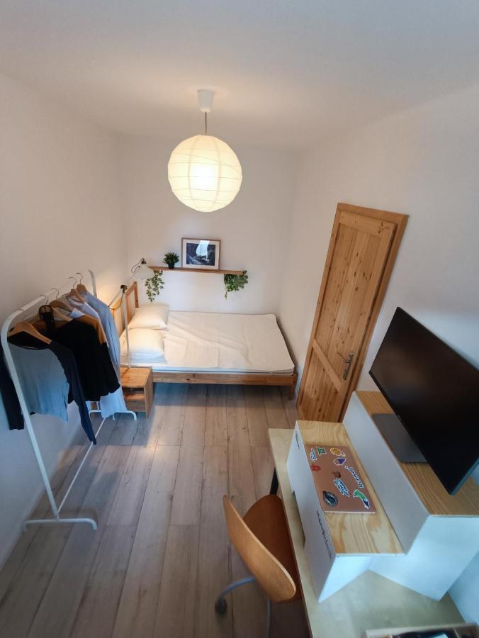 Apartment 2rm - Spacious & Quiet - Center 15 Min - Metro 2 Min - By Globe Nests Warsaw