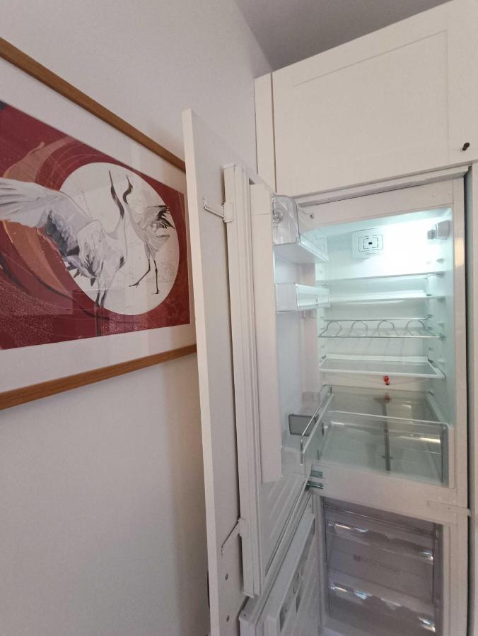 2rm - Spacious & Quiet - Center 15 Min - Metro 2 Min - By Globe Nests Apartment Warsaw