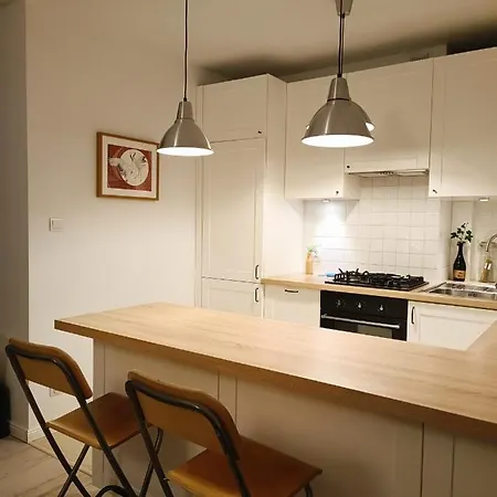 2Rm - Spacious & Quiet - Center 15 Min - Metro 2 Min - By Globe Nests Warsaw Exterior photo