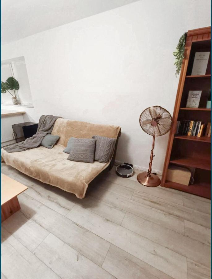 2rm - Spacious & Quiet - Center 15 Min - Metro 2 Min - By Globe Nests * Warschau